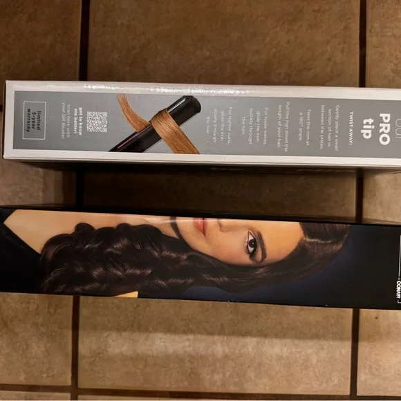 Conair Infiniti Pro Rainbow Titanium Flat Iron and Curling Iron - Picture 4 of 5